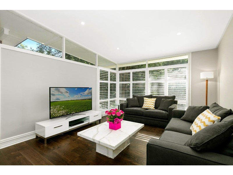 31 Minamurra Avenue, Pymble NSW 2073