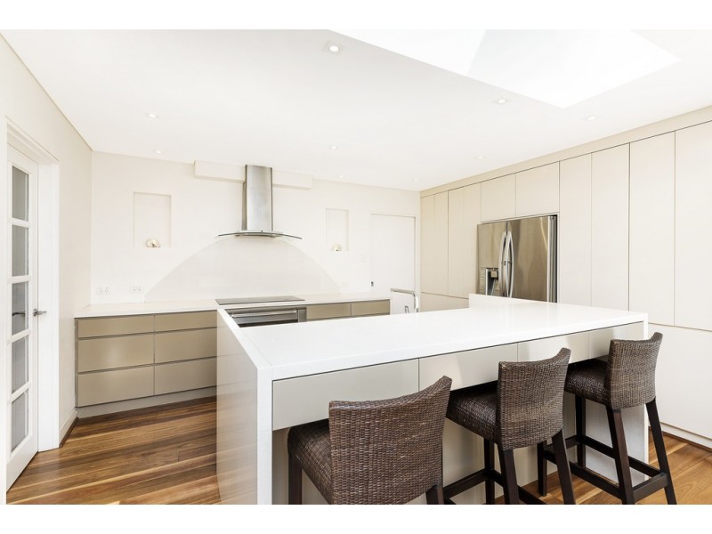 19 Melnotte Avenue, Roseville NSW 2069