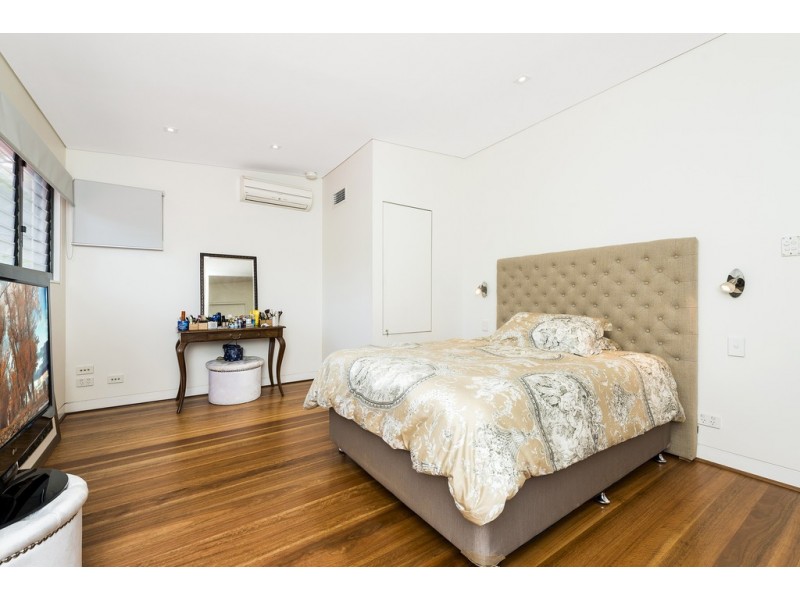 19 Melnotte Avenue, Roseville NSW 2069