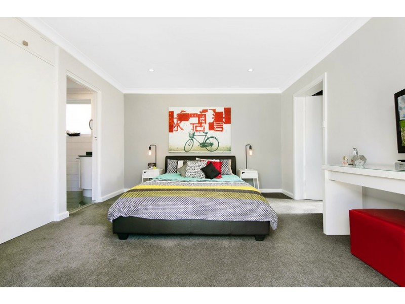 10 Torokina Avenue, St Ives NSW 2075