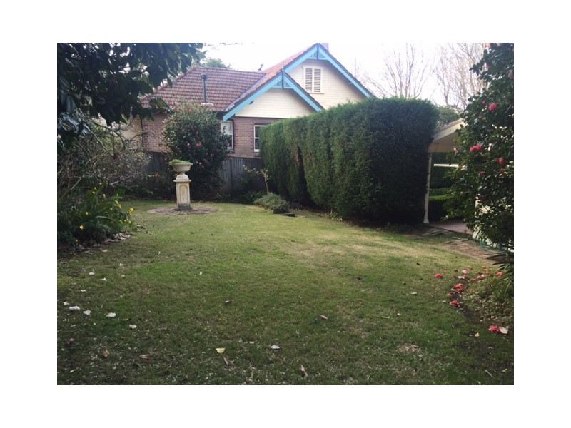 2A Winton Street, Warrawee NSW 2074