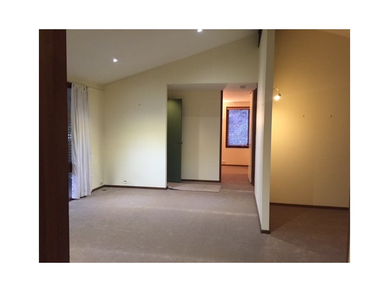 2A Winton Street, Warrawee NSW 2074