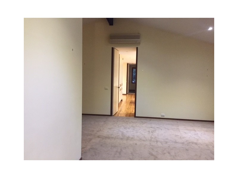 2A Winton Street, Warrawee NSW 2074