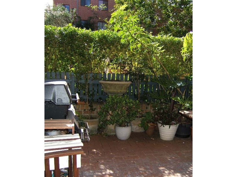 2 Kensington Mews, Waterloo NSW 2017
