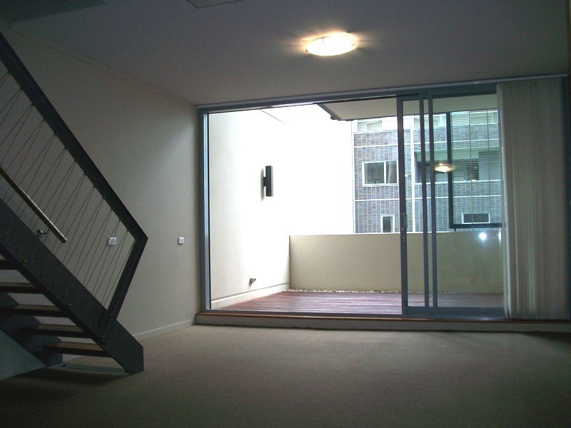 2-4 Powell St, Waterloo NSW 2017