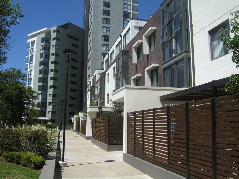 35 Arncliffe St, Wolli Creek NSW 2205