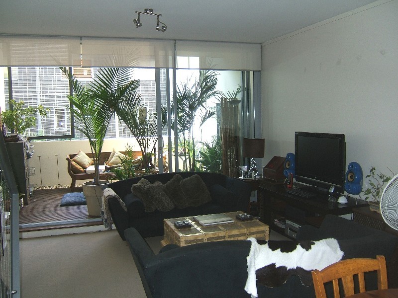 2-4 Powell St, Waterloo NSW 2017