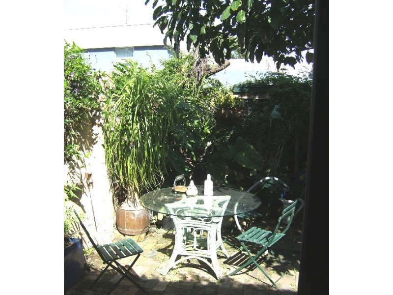 2 Raglan, Waterloo NSW 2017