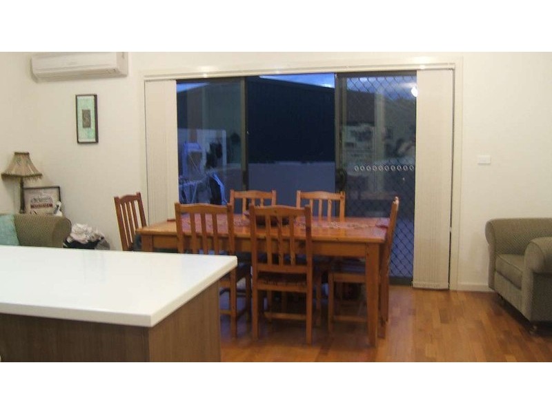 25 Chelmsford Ave, Botany NSW 2019