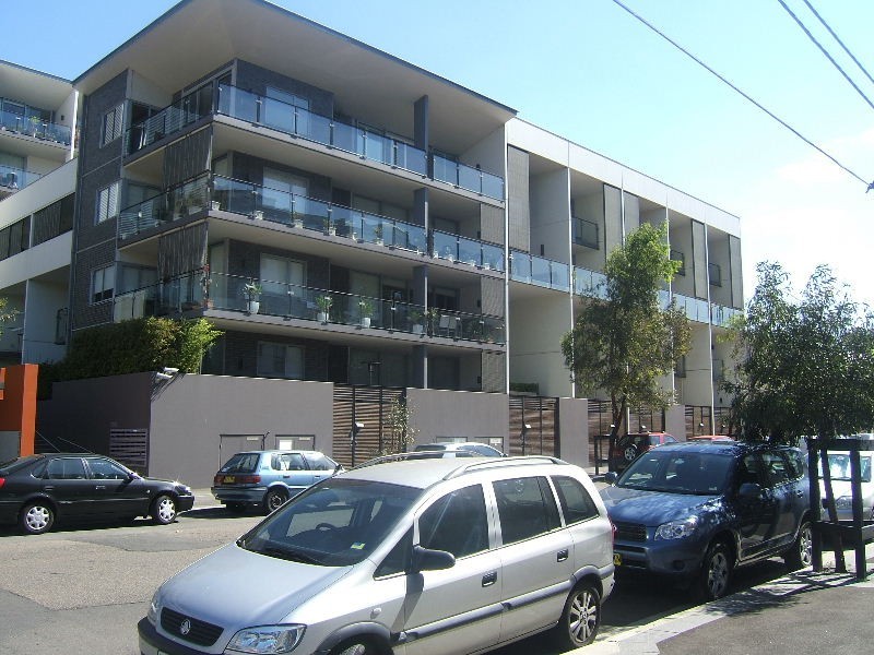 2-4  Powell St, Waterloo NSW 2017