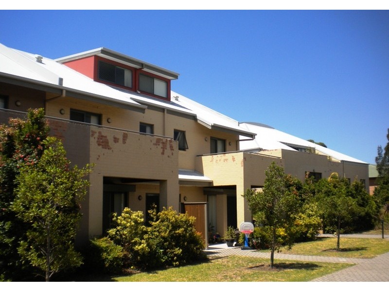 25 Chelmsford Ave, Botany NSW 2019