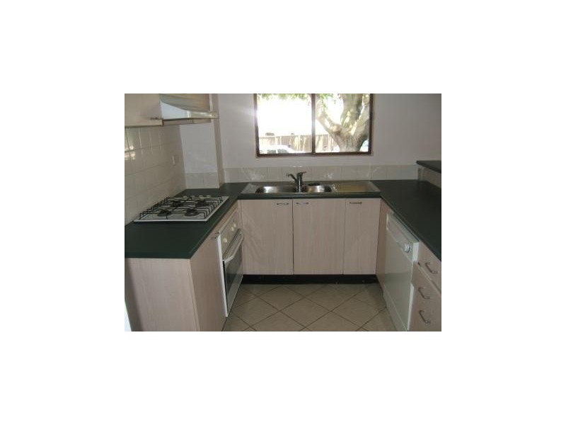 2 Kensington St, Waterloo NSW 2017