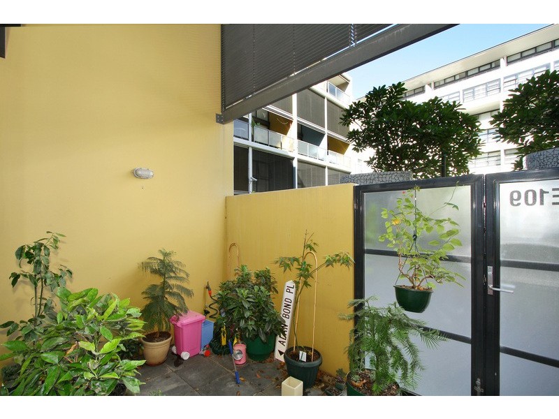 6 Mandible St, Alexandria NSW 2015