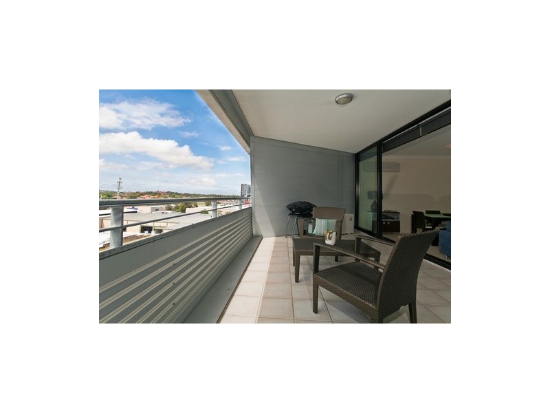 606/11a  Lachlan Street, Waterloo NSW 2017