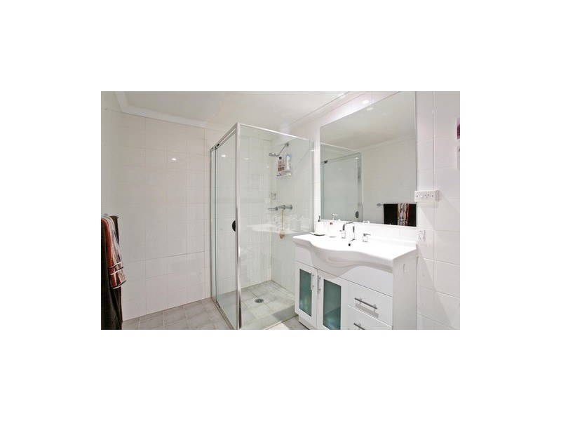 606/11a  Lachlan Street, Waterloo NSW 2017