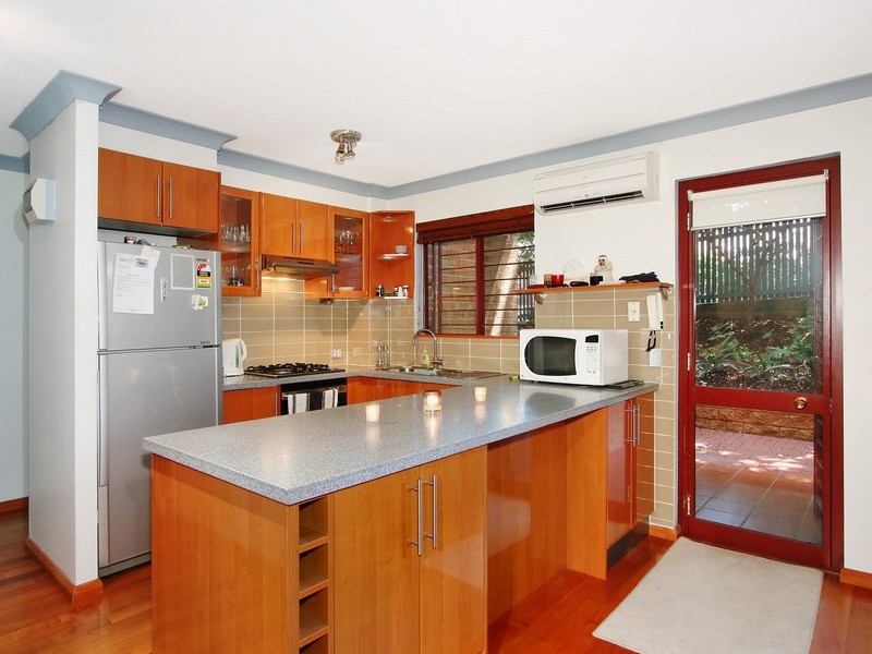 9/2  Kensington Street, Waterloo NSW 2017