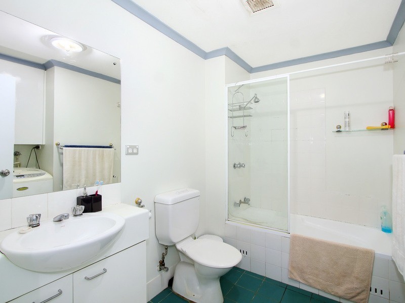 9/2  Kensington Street, Waterloo NSW 2017