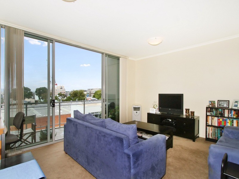 326/25-33 Allen Street, Waterloo NSW 2017