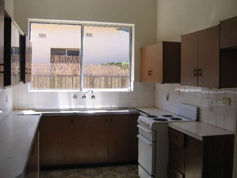 11 Livingstone Avenue, Botany NSW 2019