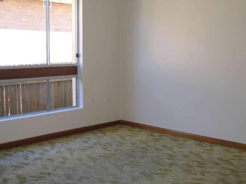 11 Livingstone Avenue, Botany NSW 2019