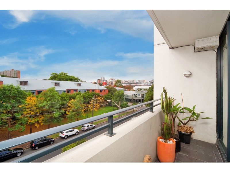 D401/1 Hunter Street, Waterloo NSW 2017