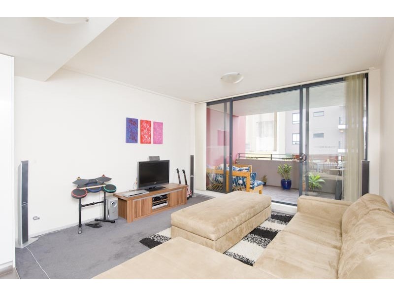 A404/11  Hunter Street, Waterloo NSW 2017