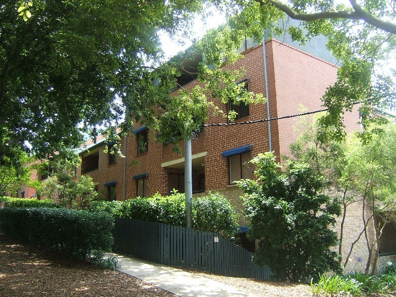 2 Kensington Mews, Waterloo NSW 2017