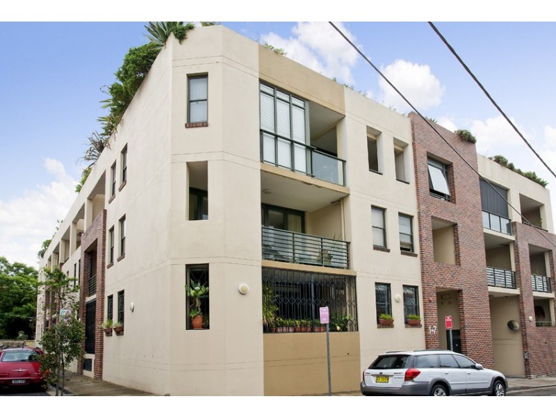 15/1-7 Stirling Street, Redfern NSW 2016