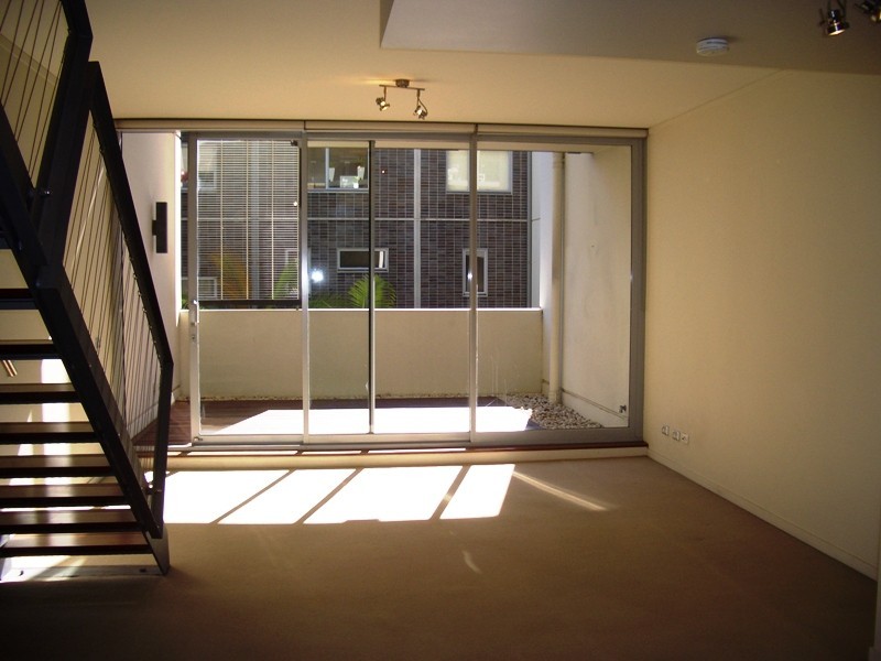 2-4 Powell Street, Waterloo NSW 2017