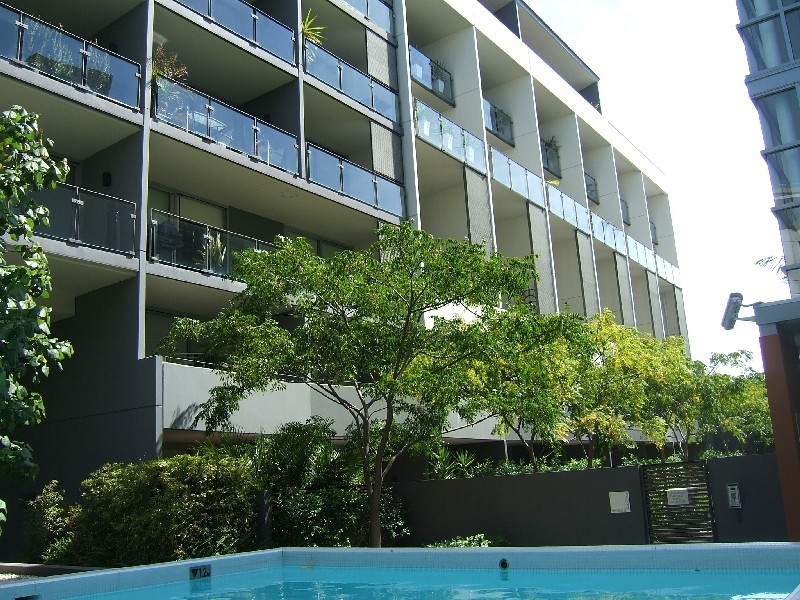 2-4 Powell Street, Waterloo NSW 2017