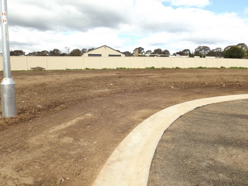 Proposed Lot 702 Sunrise Place (off Milton Street), Thirlmere NSW 2572