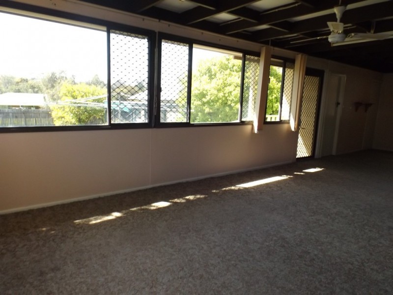 34 Castlereagh Street, Tahmoor NSW 2573