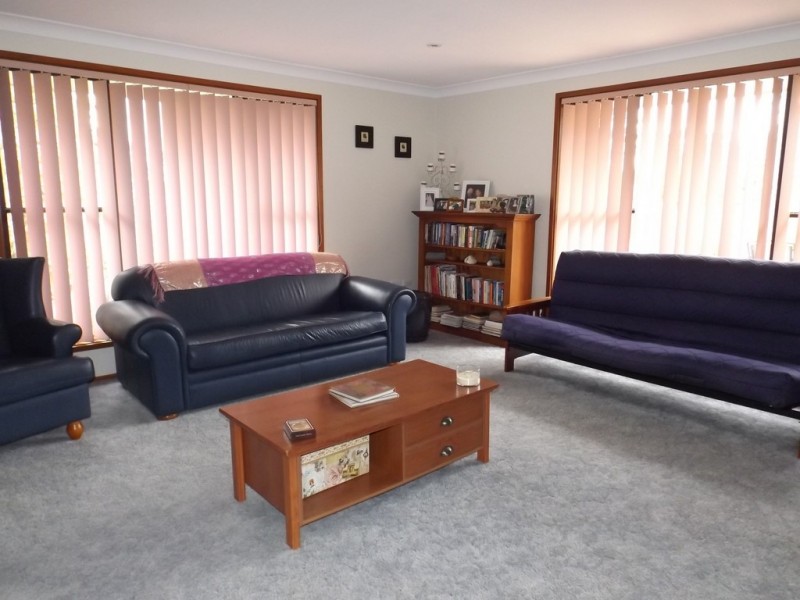 5 Milton Street, Thirlmere NSW 2572