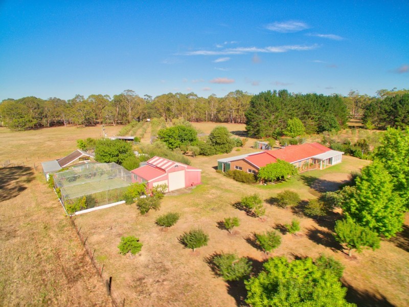 400 Caoura Road, Tallong NSW 2579