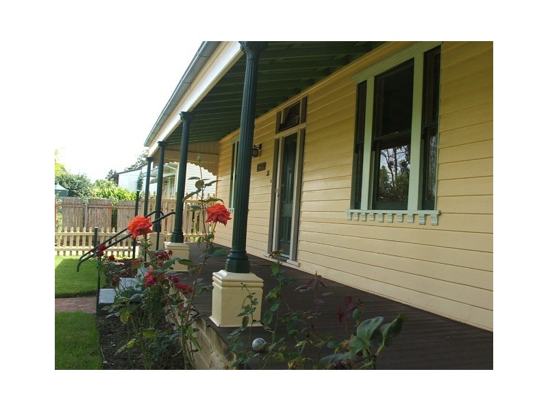 36 Wild Street, Picton NSW 2571