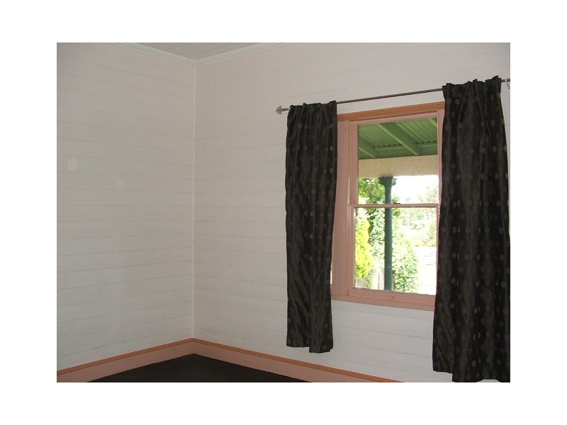 36 Wild Street, Picton NSW 2571