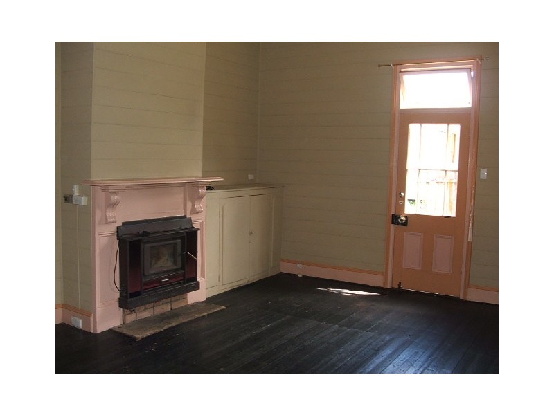 36 Wild Street, Picton NSW 2571