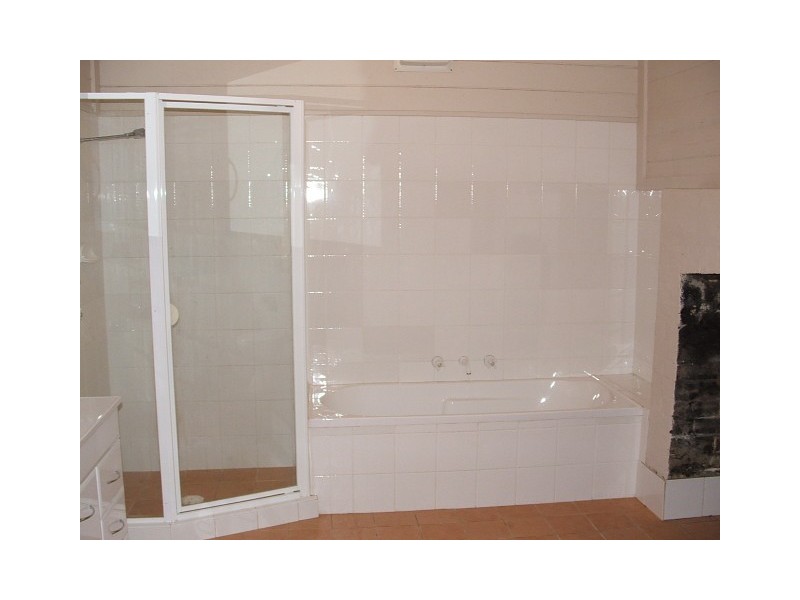 36 Wild Street, Picton NSW 2571