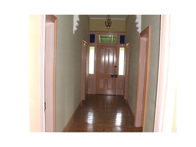 36 Wild Street, Picton NSW 2571