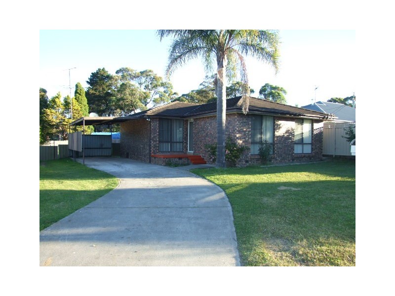 12 Lindsell Place, Tahmoor NSW 2573
