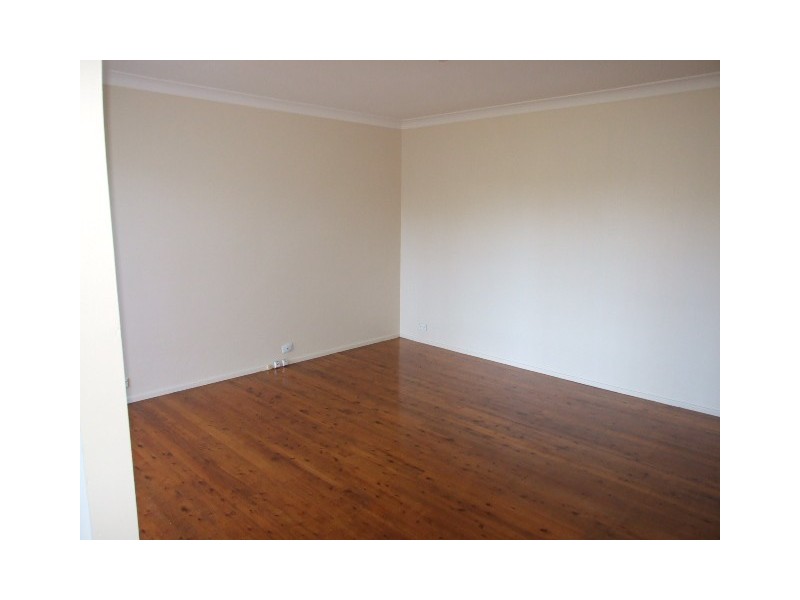 12 Lindsell Place, Tahmoor NSW 2573