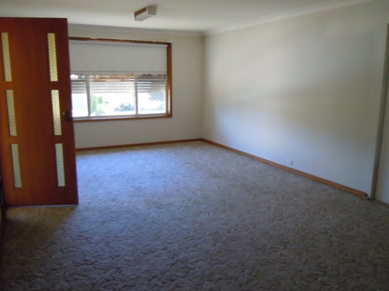 42a York Street, Tahmoor NSW 2573