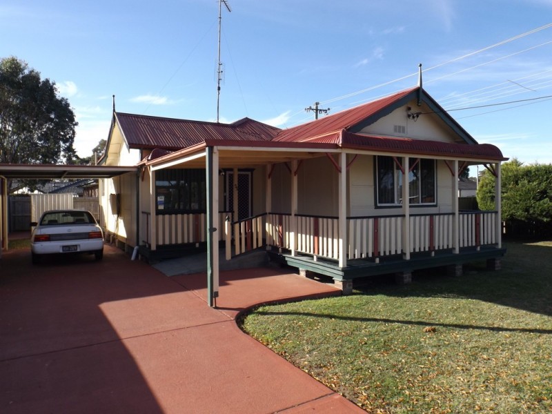 55 Thirlmere Way, Tahmoor NSW 2573