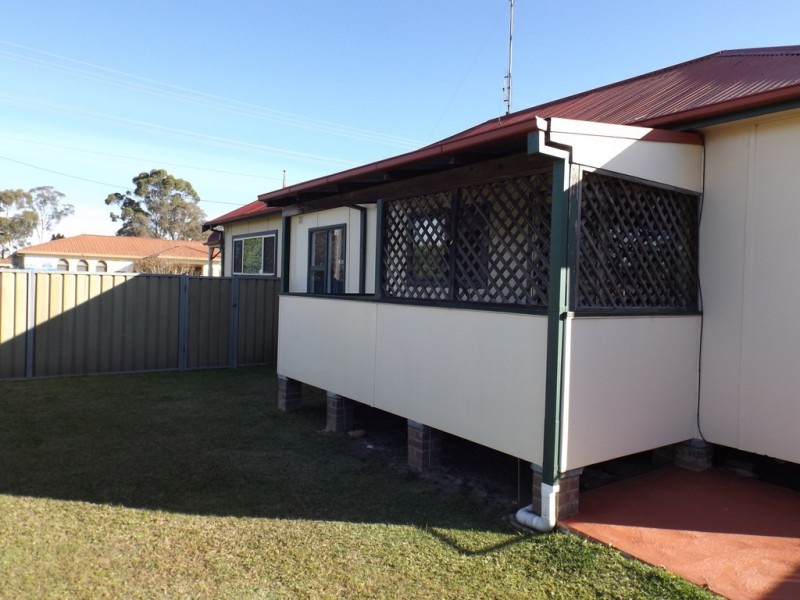 55 Thirlmere Way, Tahmoor NSW 2573