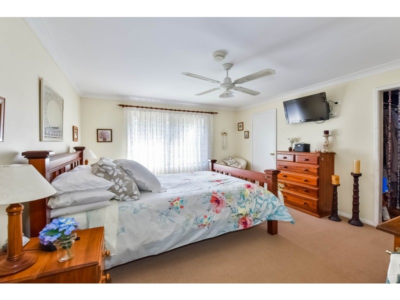 18 Hawthorne Rd, Bargo NSW 2574