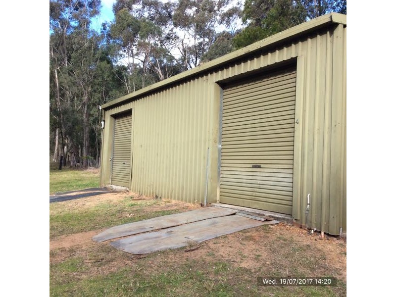 84 Estonian Road, Thirlmere NSW 2572