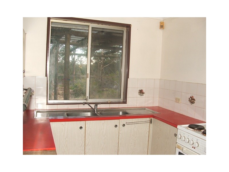 10 Bronzewing Street, Tahmoor NSW 2573