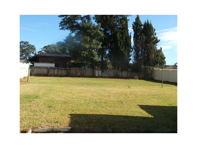 13 Mahonga Street, Tahmoor NSW 2573