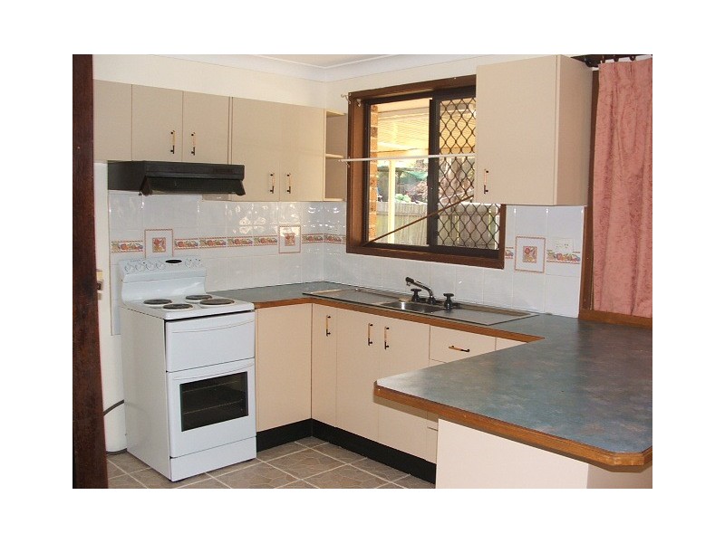9 Hunter Street, Tahmoor NSW 2573