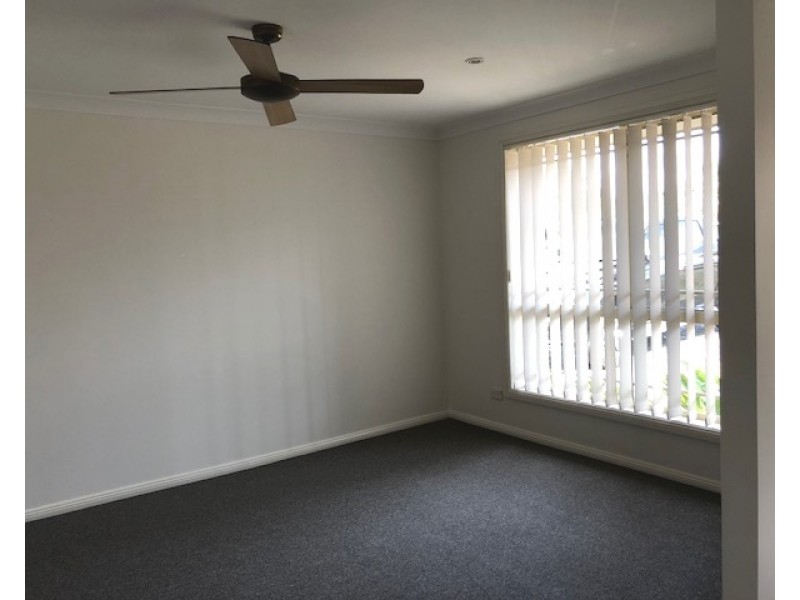 17 Park Street, Tahmoor NSW 2573